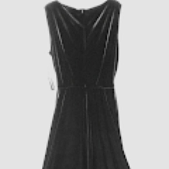 Jessica Howard Fit Flare Sleeveless Black Maxi Velvet Dress, Size 16 - Picture 4 of 9